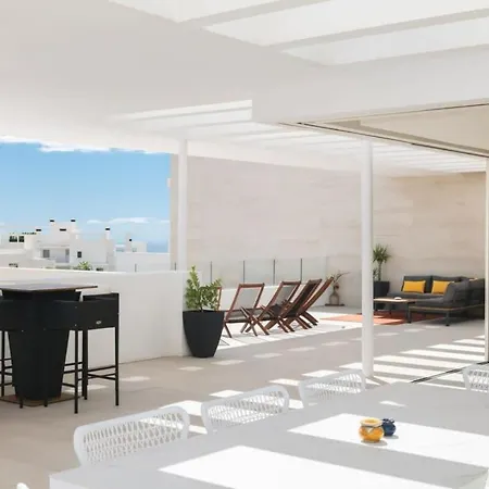 Luxury Penthouse Ocean Views Pool Palo Alto