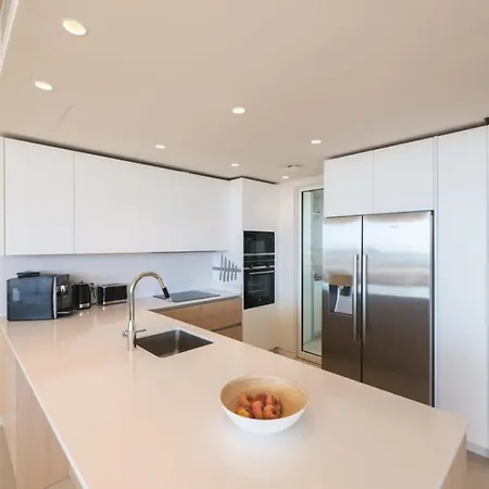 Luxury Penthouse Ocean Views Pool Palo Alto *