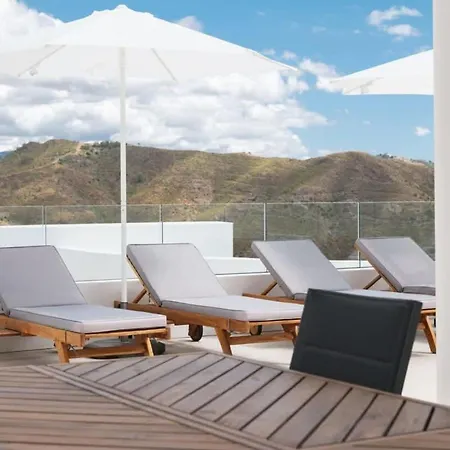 Luxury Penthouse Ocean Views Pool Palo Alto Marbella