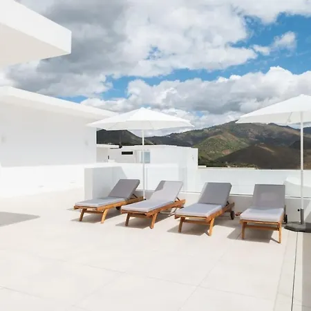 Luxury Penthouse Ocean Views Pool Palo Alto Apartment