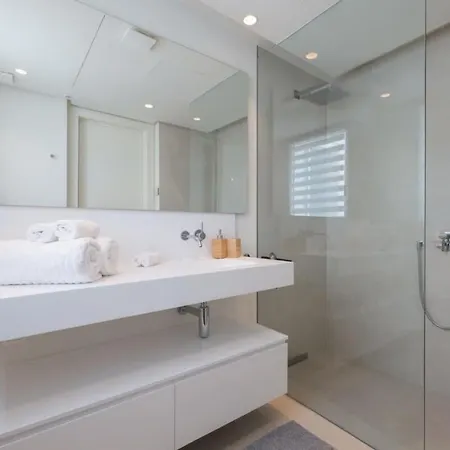 Apartment Luxury Penthouse Ocean Views Pool Palo Alto